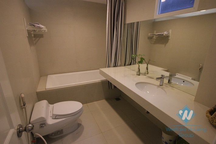 High quality apartment with 2 bedrooms, nice lake view in Dang Thai Mai, Westlake area